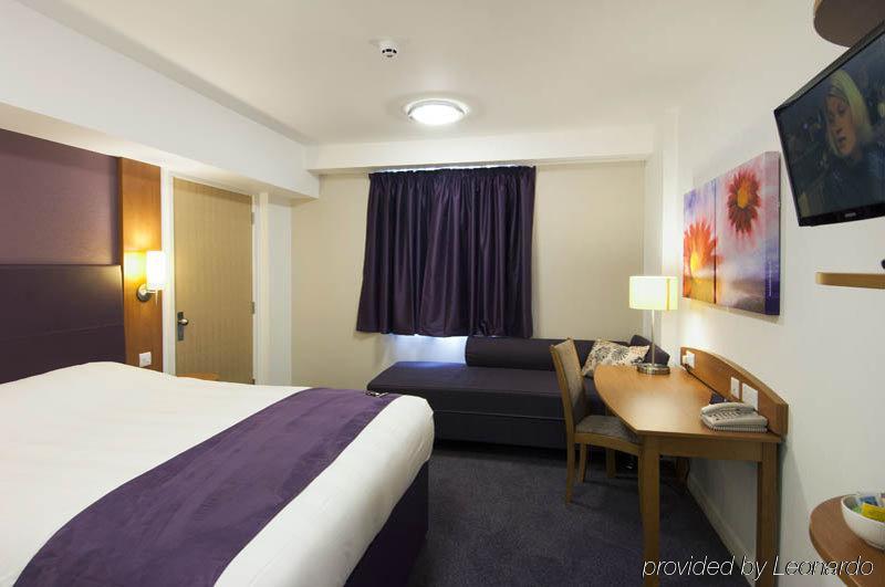 Premier Inn Premier Inn Rhuddlan Dış mekan fotoğraf